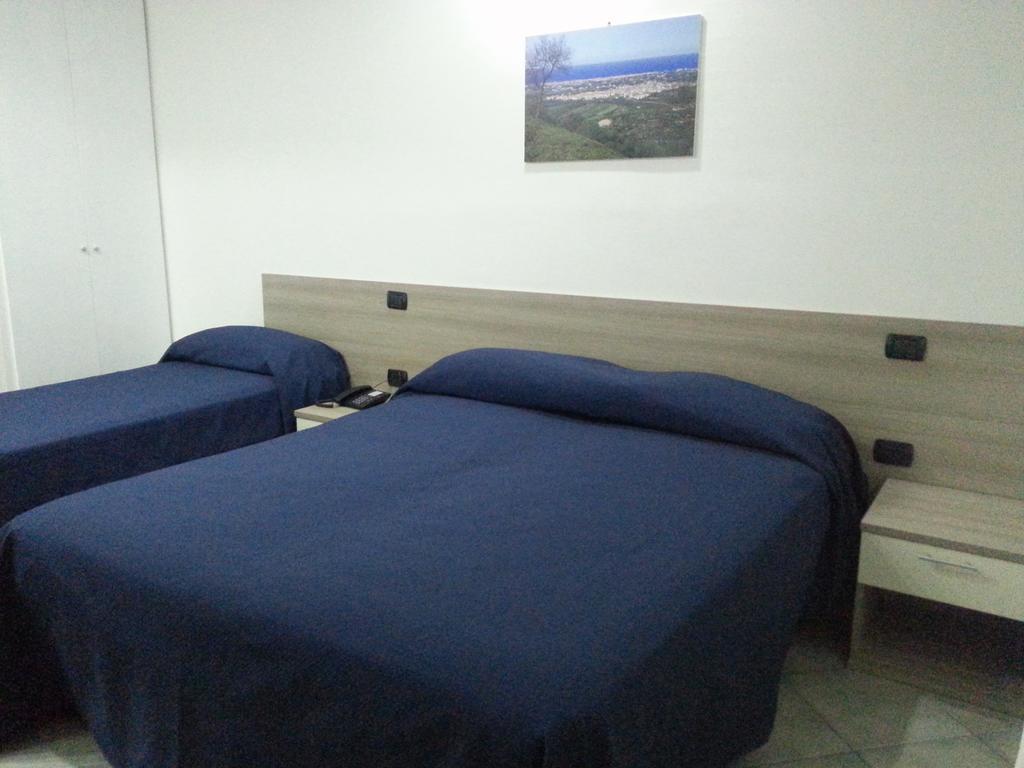 Hotel Poseidon Corigliano Calabro Ngoại thất bức ảnh