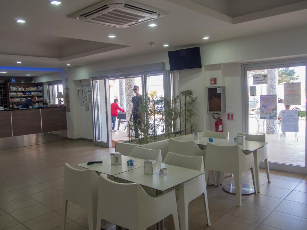 Hotel Poseidon Corigliano Calabro Ngoại thất bức ảnh